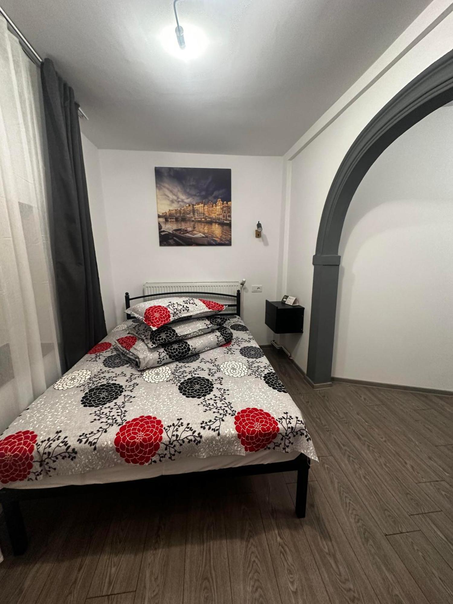Aparthotel Casa Bucovineana Iasi Exterior foto